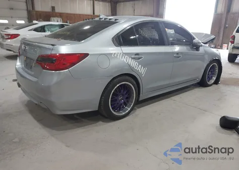 2017 Subaru Legacy 2.5I Limited z USA, uszkodzony, nr VIN 4S3BNAK67H3033802